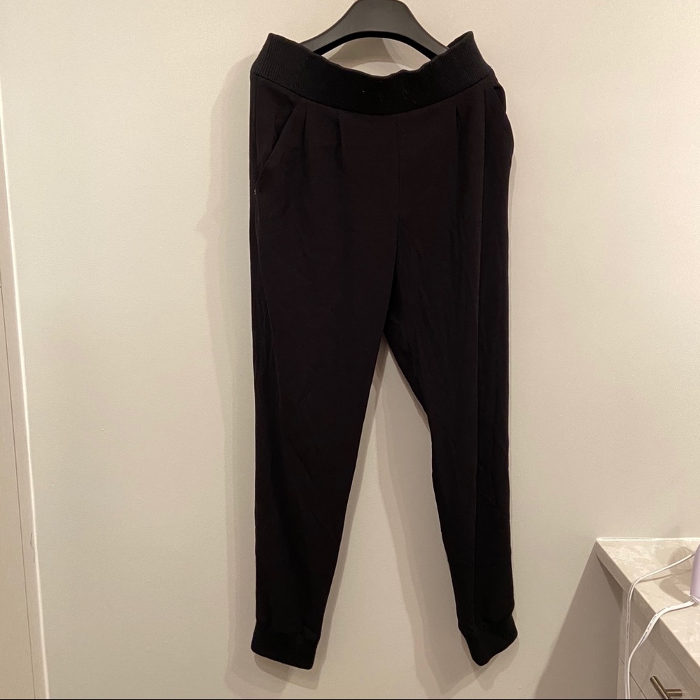 ARITIZIA Black Joggers - Picture 2 of 11